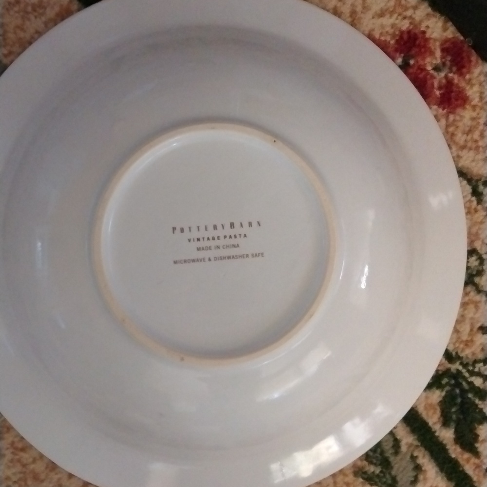Pates Baroni Vintage Pasta Bowl 13.25" - Picture 3 of 3